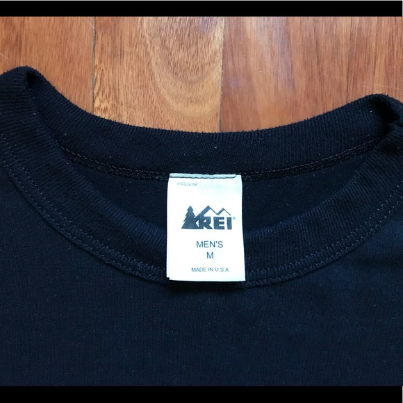 REI Base Layer Shirt Medium Black Quick Dry Tee - Picture 2 of 8
